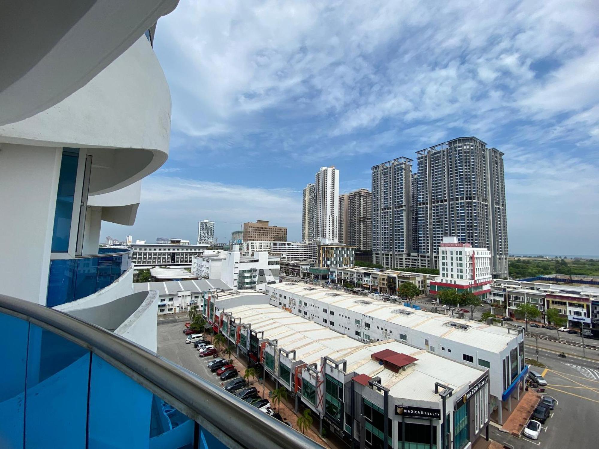 The Wave Residence By Jeffery Lam Home Management Malacca Exterior photo